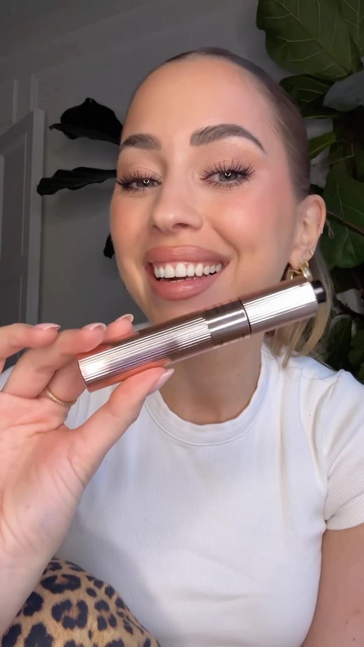 @kenzas for @maxfactor
