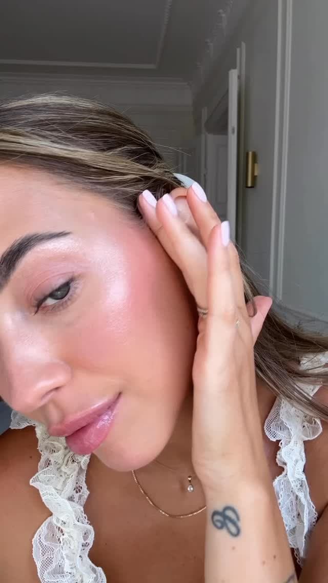 @kenzas for @maxfactor