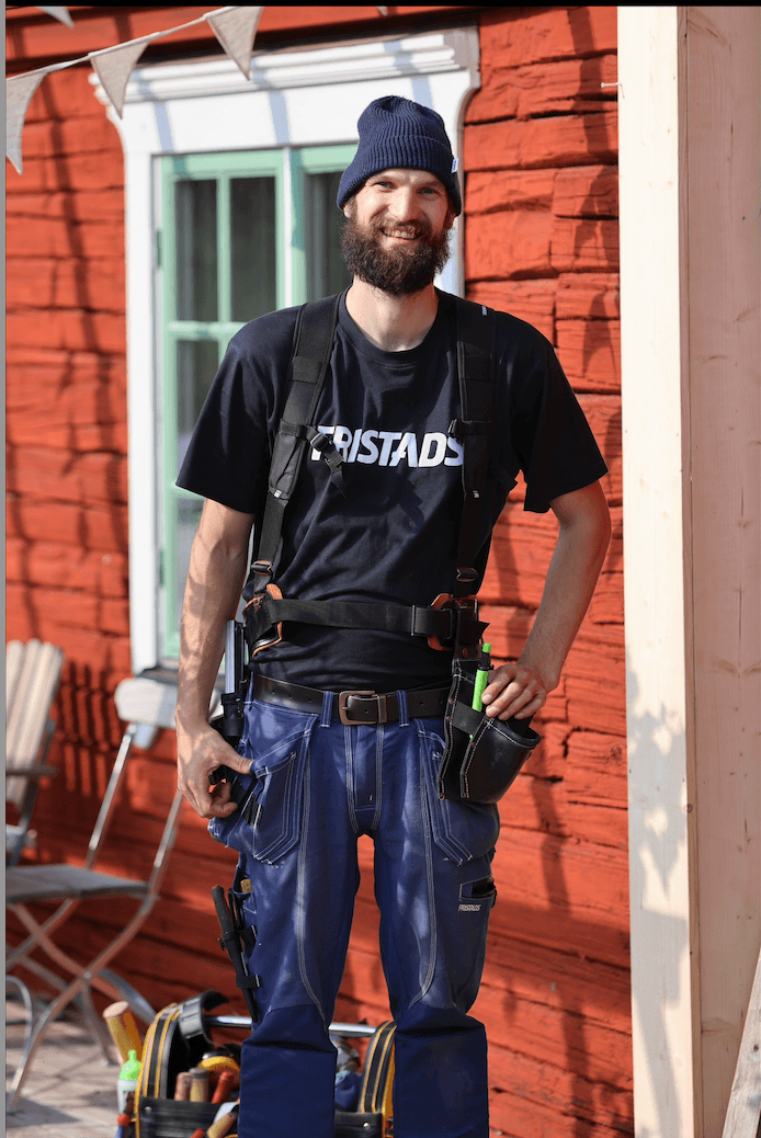 Felix Lundin "Felkan snickrar"